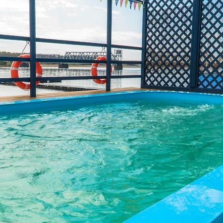 Hotel Porto Marine Jurkalne Zewnętrze zdjęcie